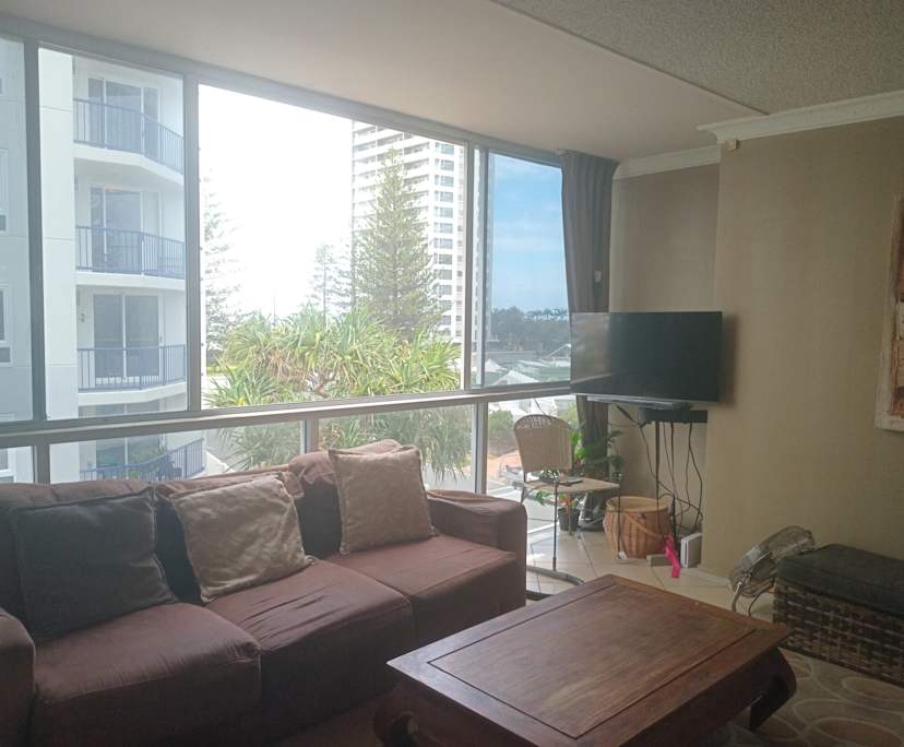 $350-375, Flatshare, 2 rooms, Surfers Paradise QLD 4217, Surfers Paradise QLD 4217