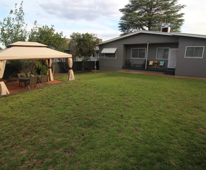 $280, Share-house, 3 bathrooms, Parkes NSW 2870