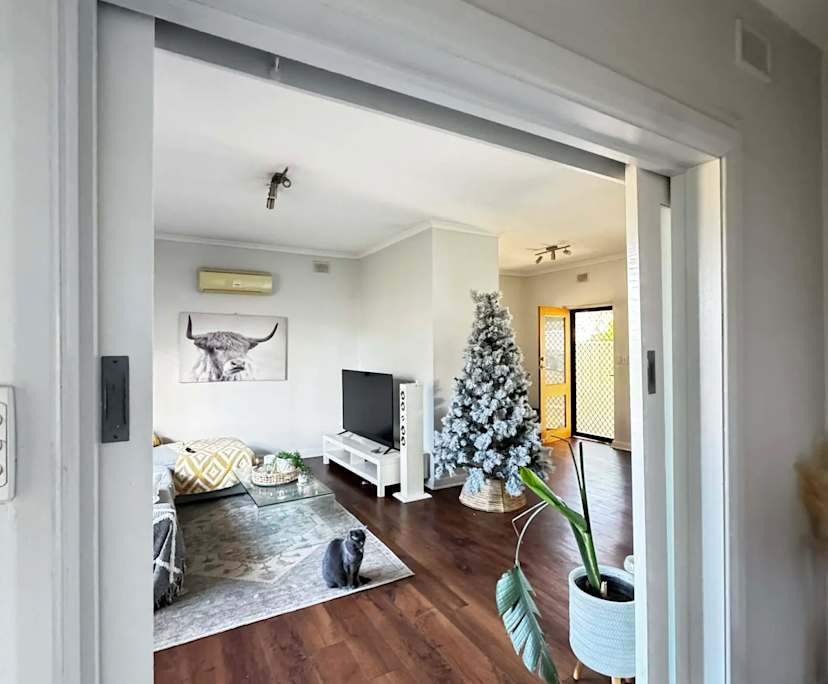 Unfurnished room in a share house