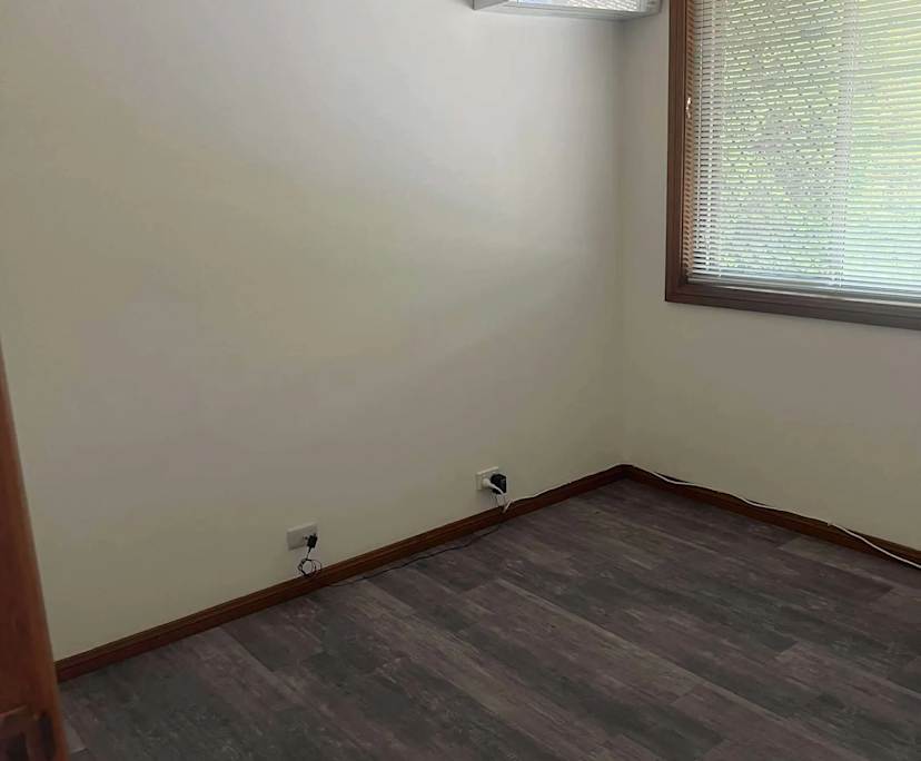 Unfurnished room in a share house