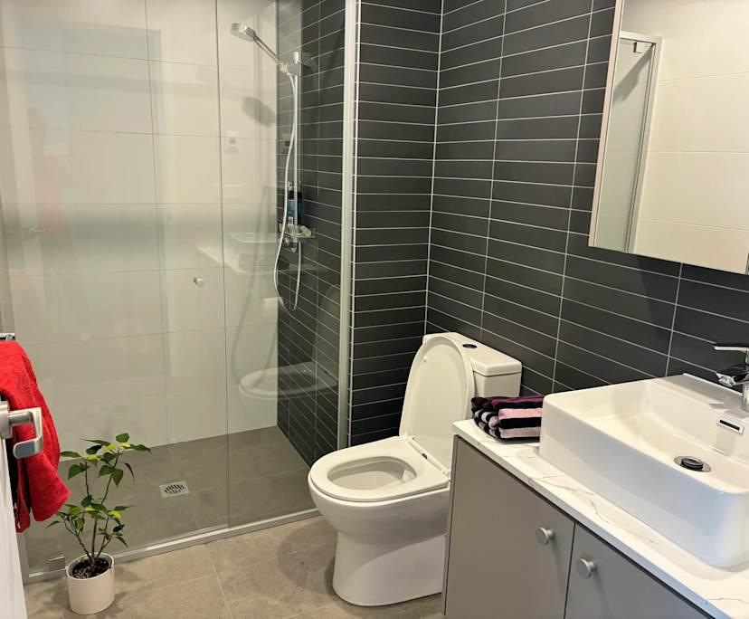 Furnished room with own bathroom