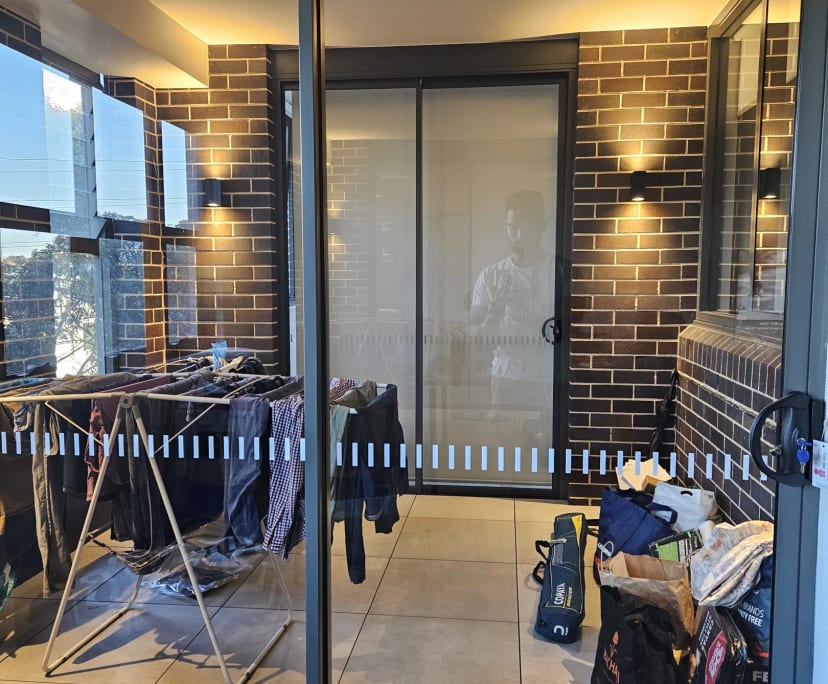 $375, Flatshare, 2 bathrooms, Homebush NSW 2140