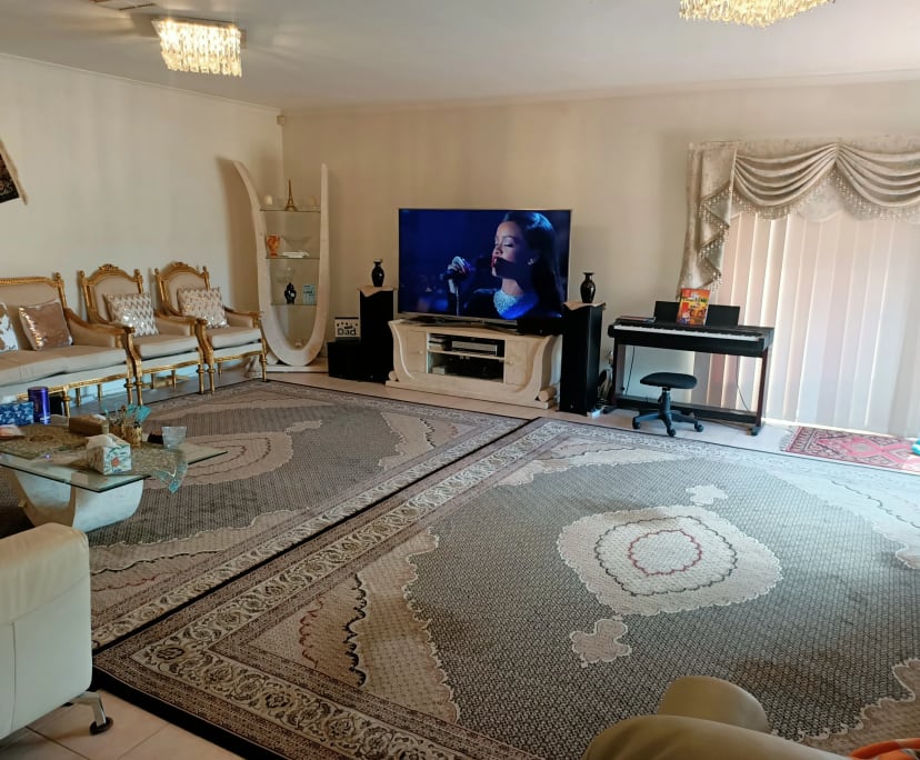 propertyImage