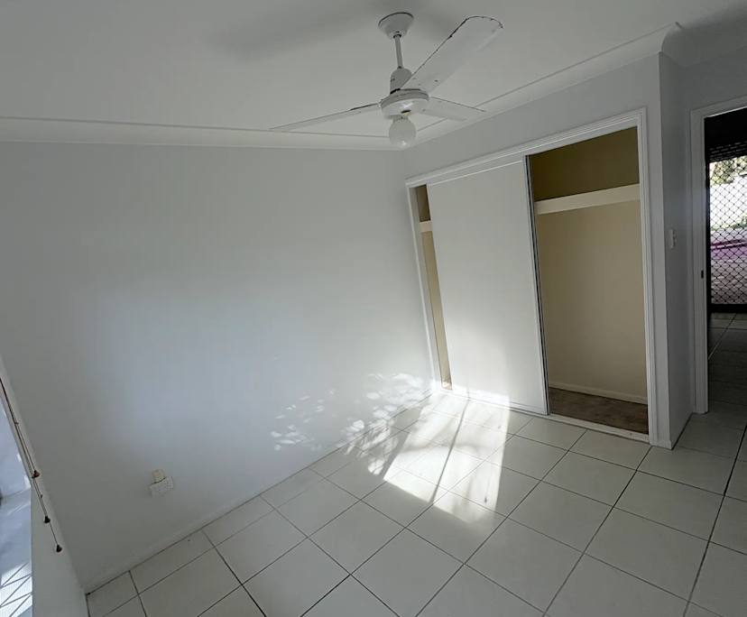 $280, Share-house, 2 rooms, Slade Point QLD 4740, Slade Point QLD 4740
