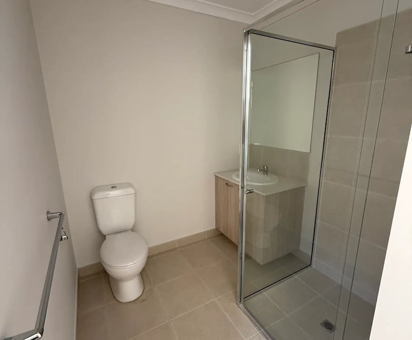 $310-320, Share-house, 2 rooms, Manor Lakes VIC 3024, Manor Lakes VIC 3024