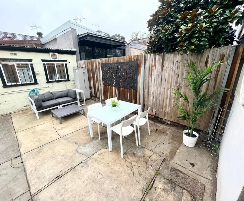 $275, Share-house, 4 bathrooms, Sydenham NSW 2044