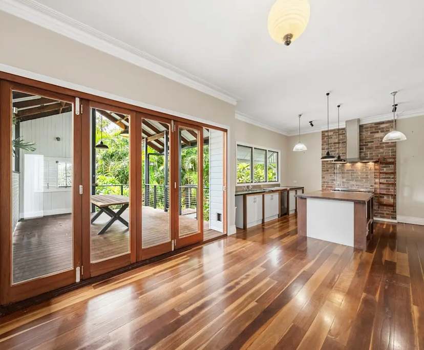 Unfurnished room in a share house