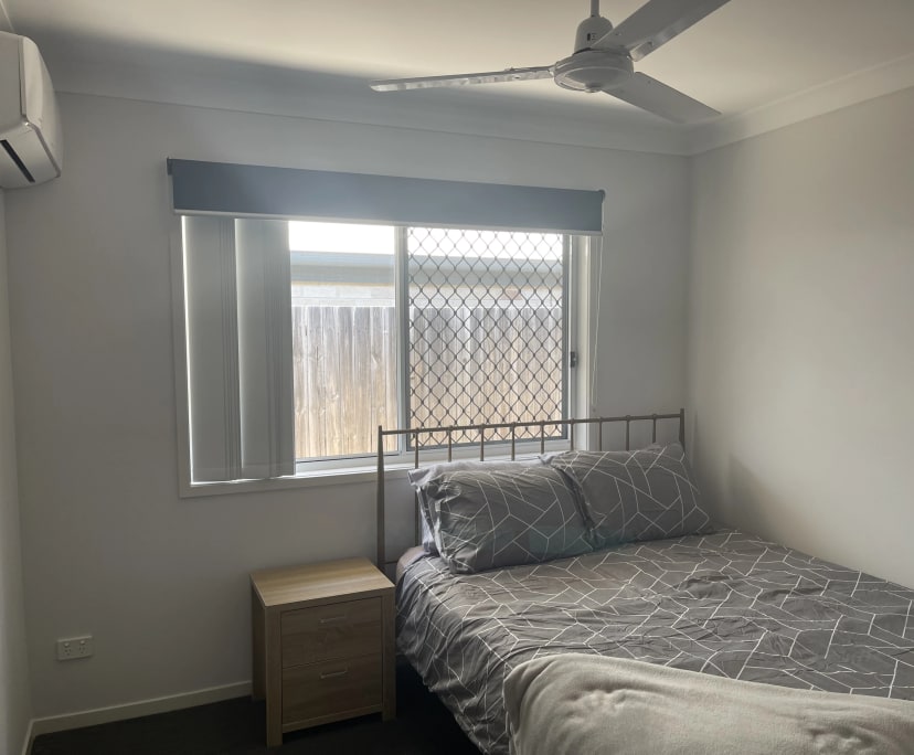 Furnished room in a share house