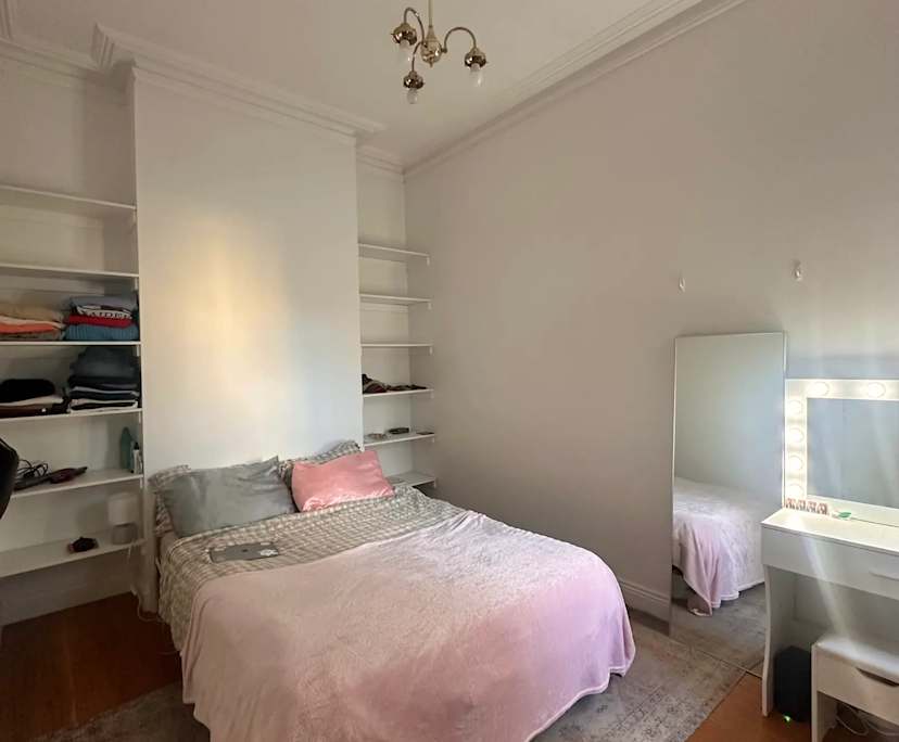 propertyImage