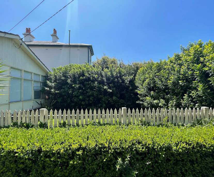 propertyImage