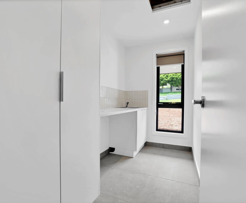 3 Rooms for Rent in Ulverstone, TAS 230260, Unfu...