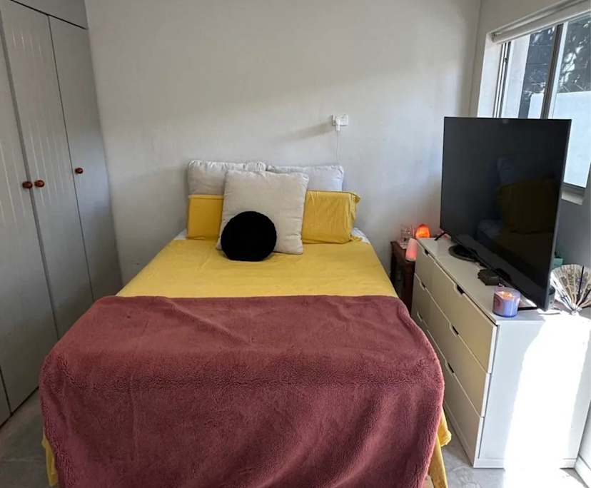 Unfurnished room with own bathroom