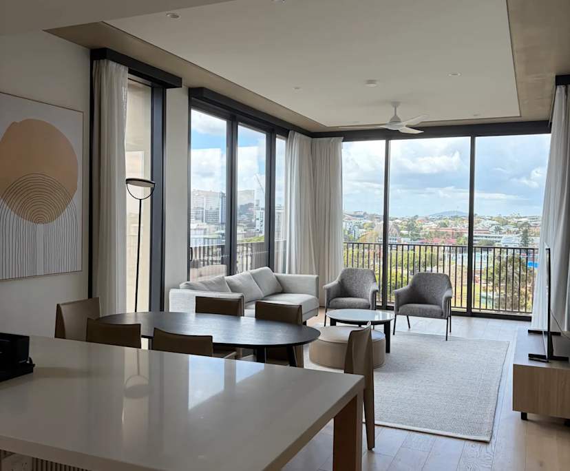 Furnished room with own bathroom