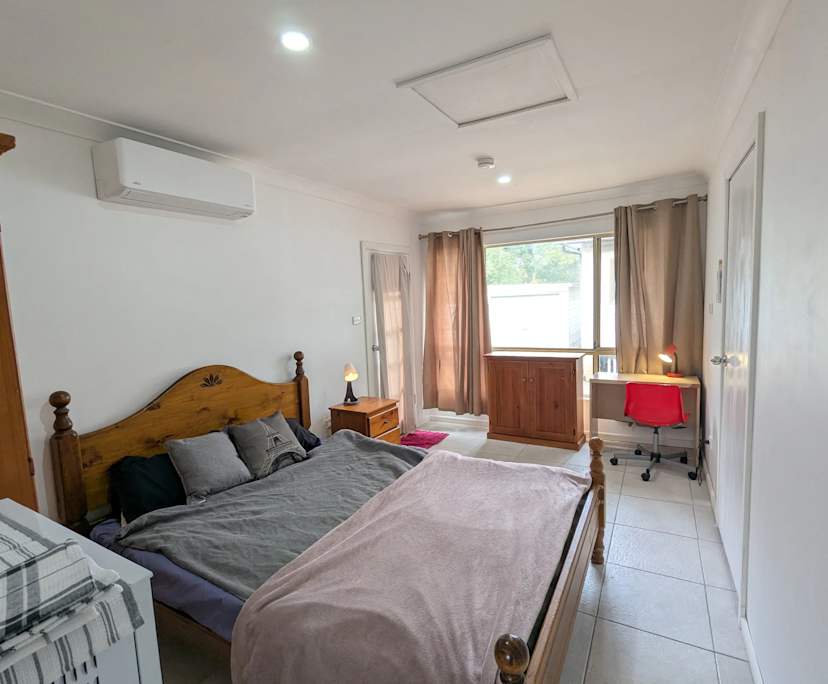 Room with ensuite in a share house