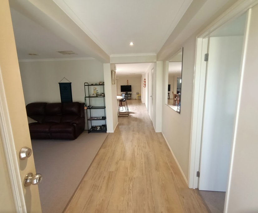 3 Rooms for Rent in Benalla, VIC 225, Furnished,