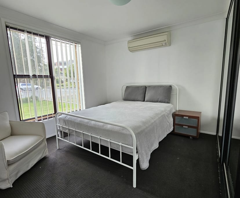 Whole property with 2 rooms for rent