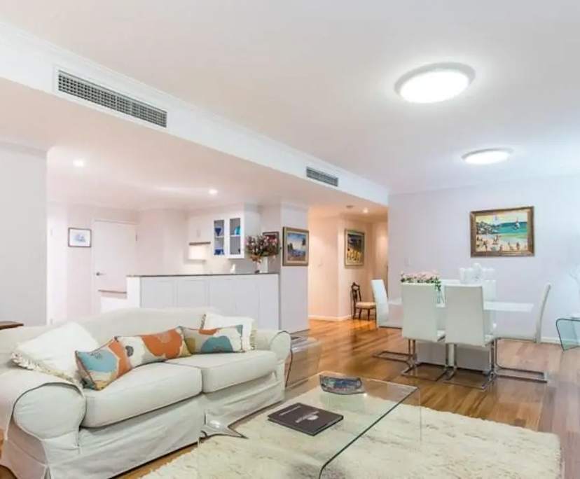 Whole property with 2 rooms for rent