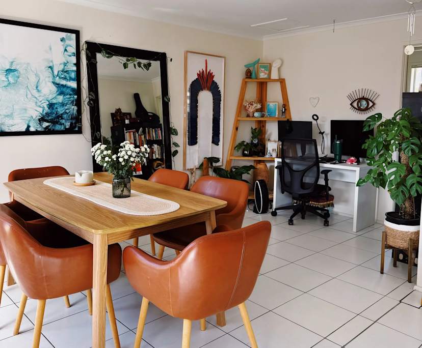 Furnished room in a share house