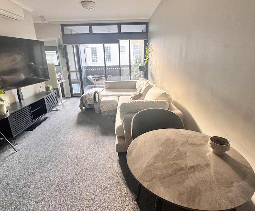 $320, Flatshare, 2 bathrooms, Stafford QLD 4053