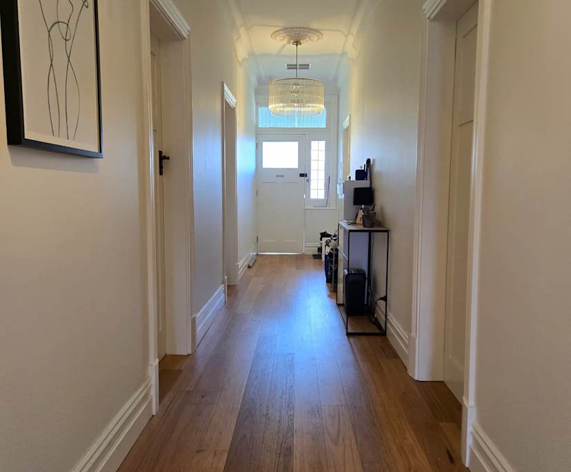 Furnished room in a share house