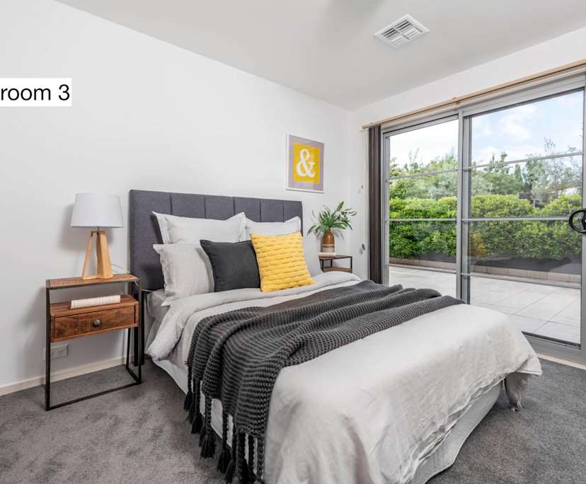 Unfurnished room in a share house