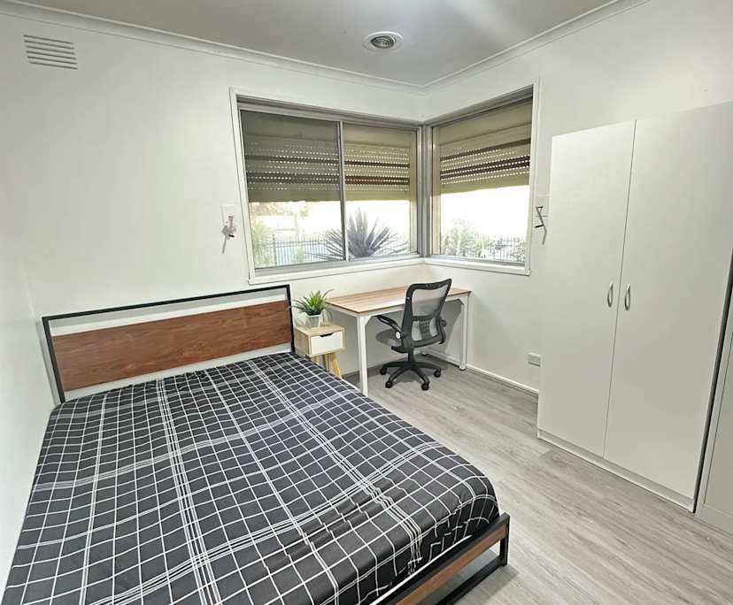 Furnished room in a share house