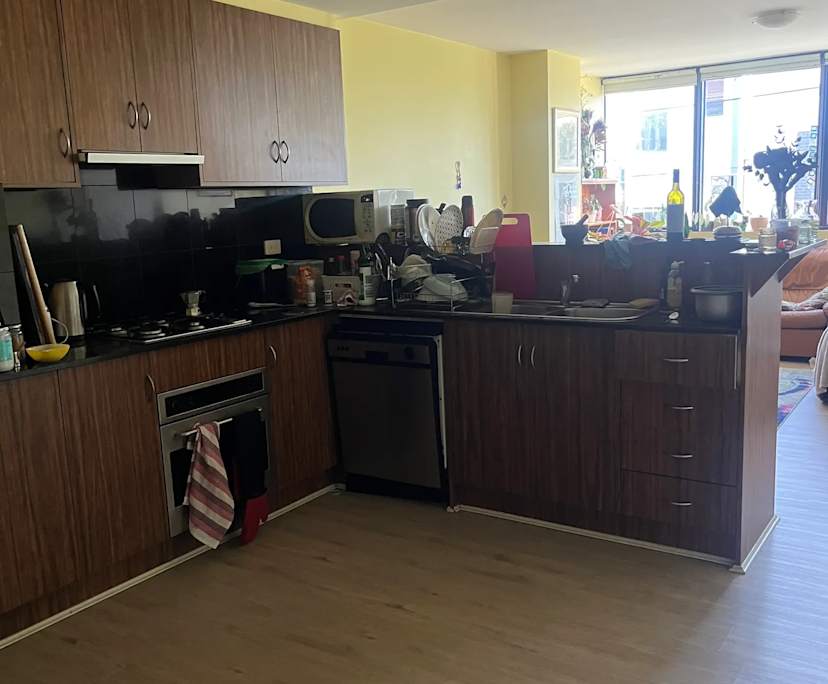 Furnished room in a flatshare