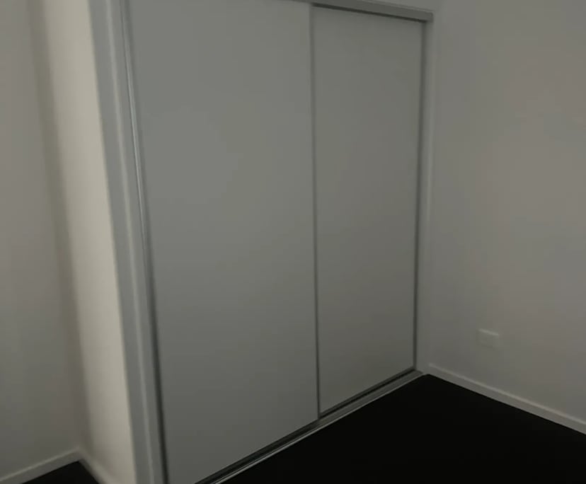 Unfurnished room in a share house