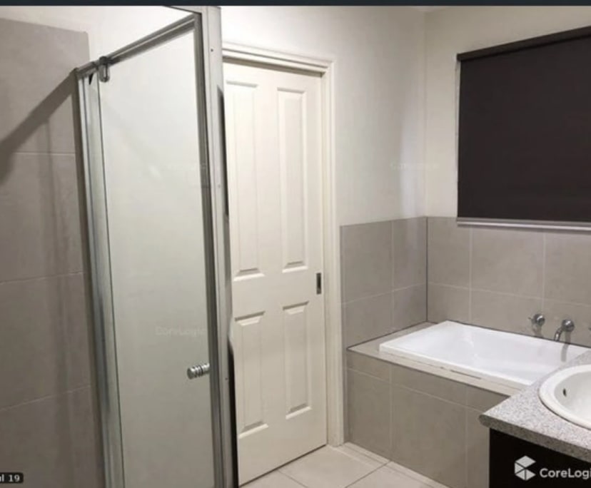 $240, Share-house, 4 bathrooms, Tarneit VIC 3029