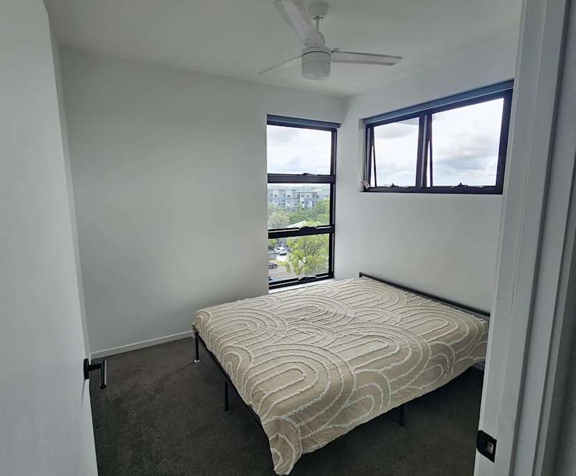 $380, Flatshare, 3 bathrooms, Cannon Hill QLD 4170