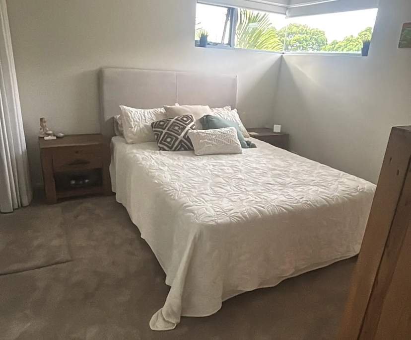 Furnished room with own bathroom