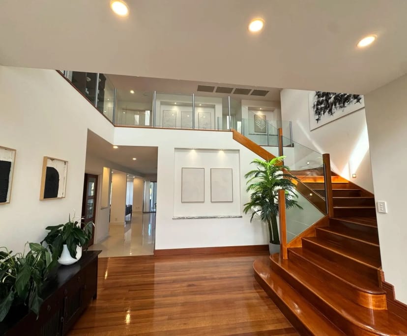 $600, Share-house, 6 bathrooms, Benowa QLD 4217