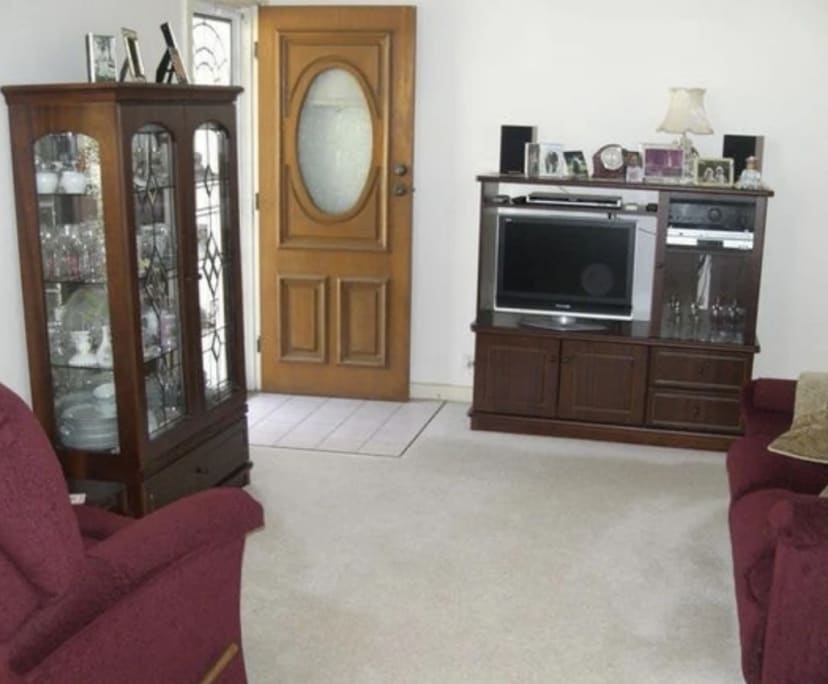 Unfurnished room in a share house