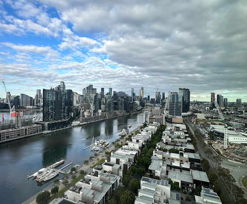 $450, Flatshare, 2 bathrooms, Docklands VIC 3008