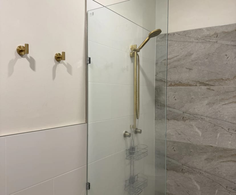 Room with ensuite in a share house