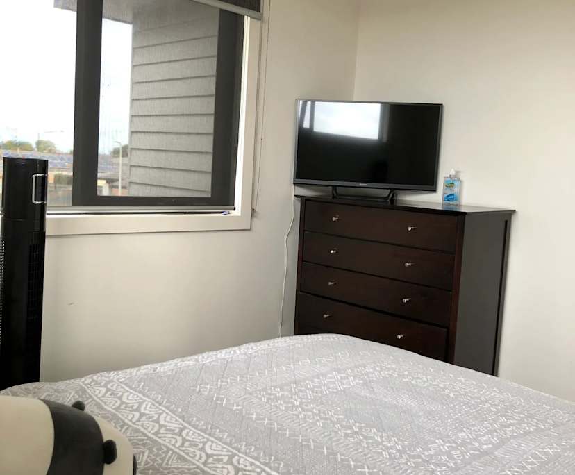 $250, Flatshare, 2 bathrooms, Deer Park VIC 3023
