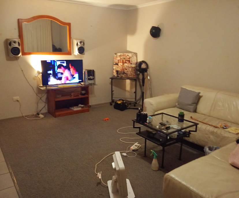 propertyImage