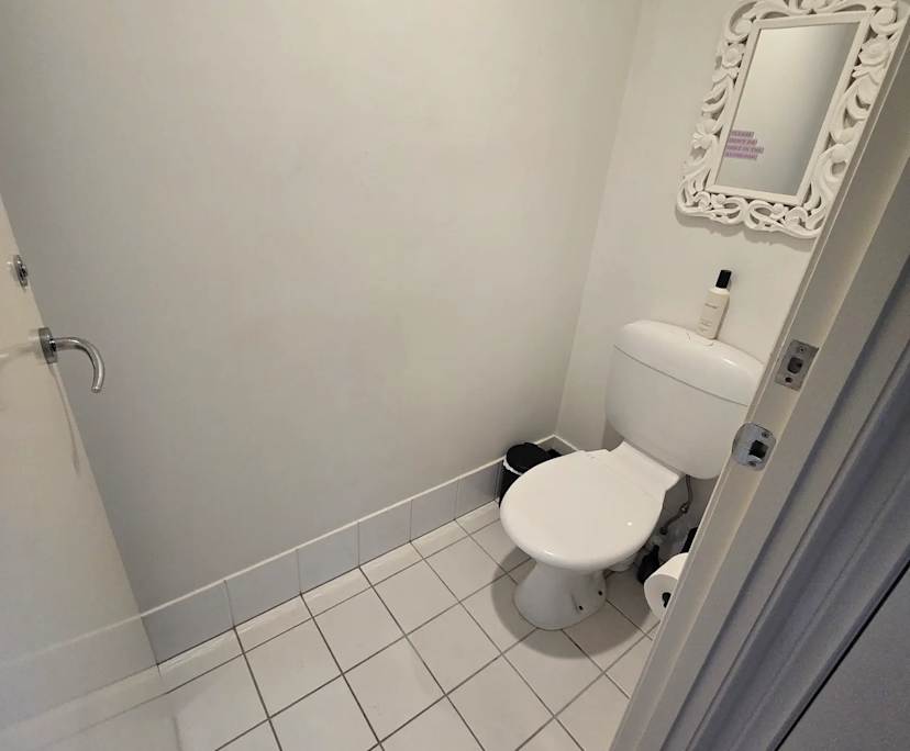 $380, Flatshare, 2 bathrooms, Melbourne VIC 3004