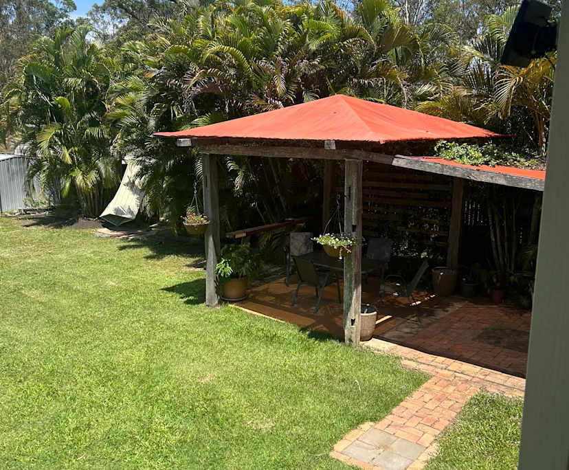 $350, Share-house, 4 bathrooms, Howard QLD 4659