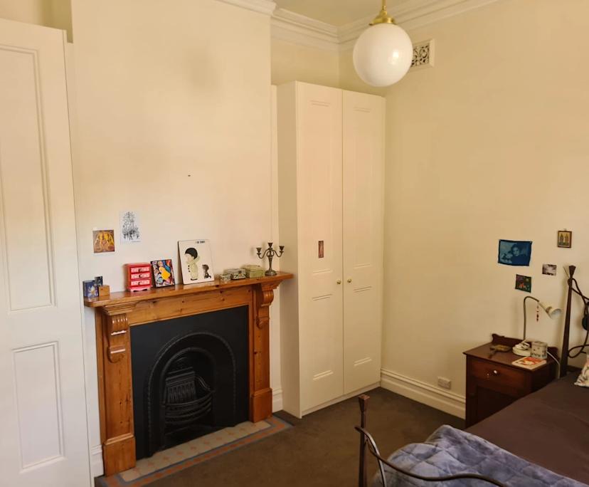 Unfurnished room in a share house