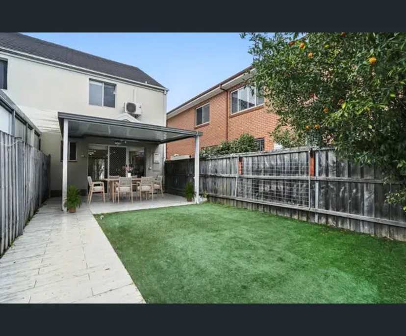 $320, Share-house, 3 bathrooms, Merrylands NSW 2160