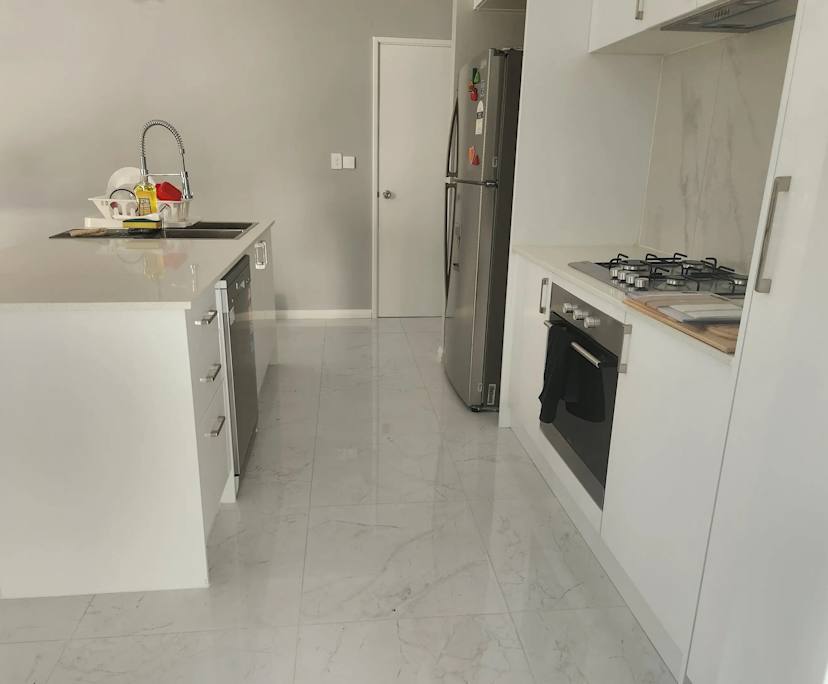 Room in a share house