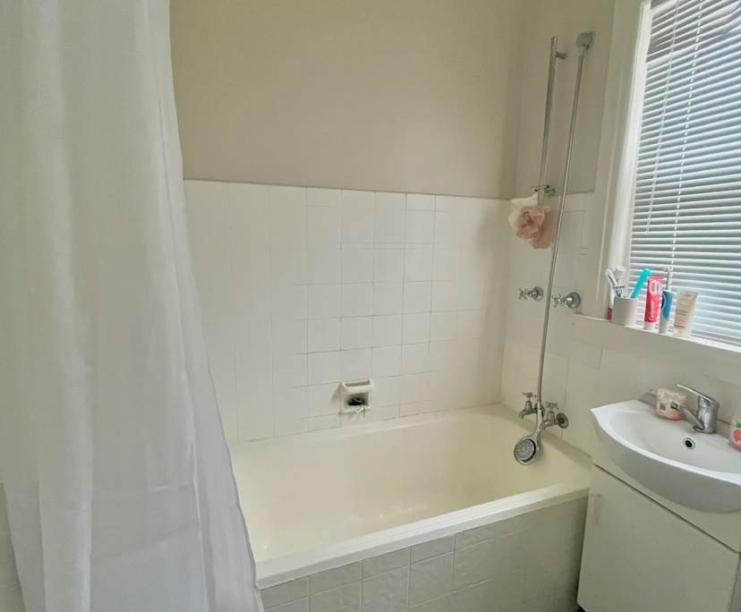 $270, Flatshare, 3 bathrooms, Homebush NSW 2140