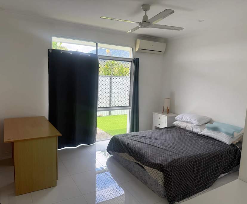 $350, Share-house, 2 rooms, Whitfield QLD 4870, Whitfield QLD 4870