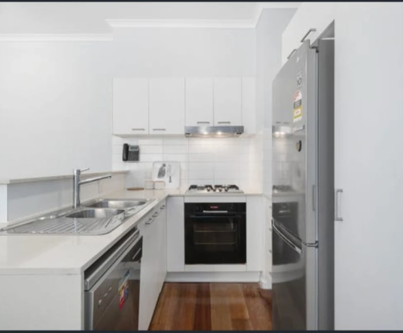 Furnished room with ensuite in a flatshare