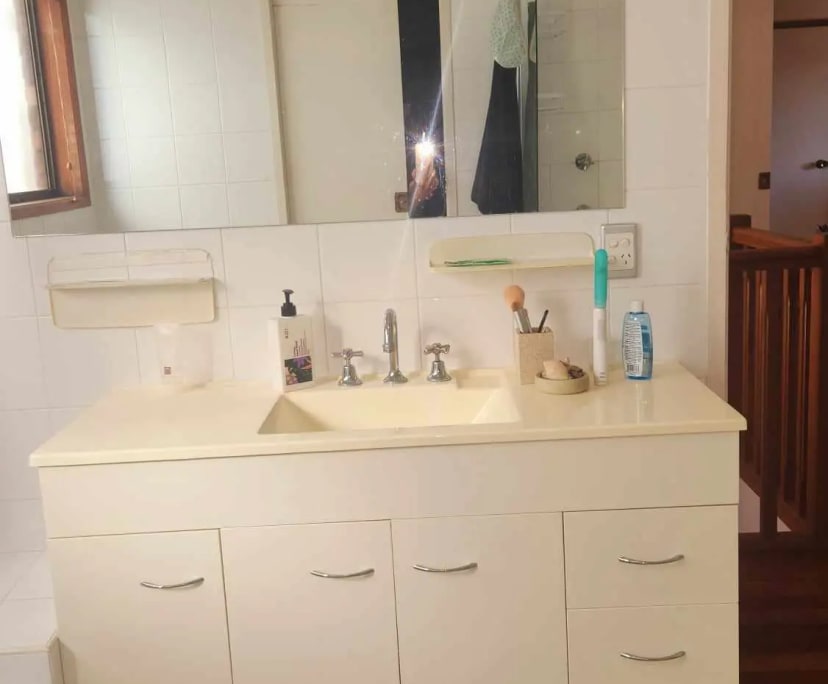 $380, Share-house, 2 bathrooms, Mermaid Beach QLD 4218