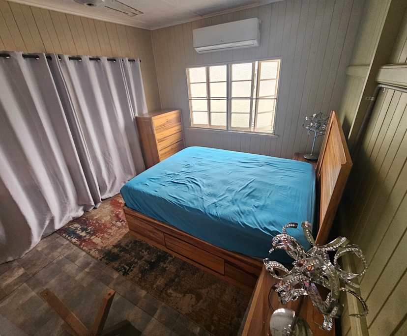 $300, Share-house, 4 bathrooms, Berserker QLD 4701