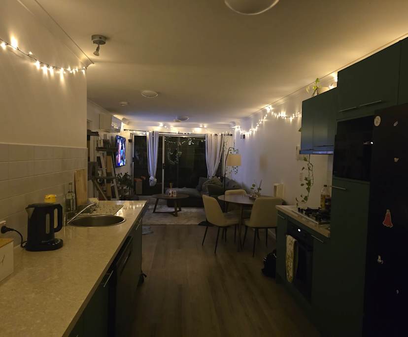 Furnished room with own bathroom