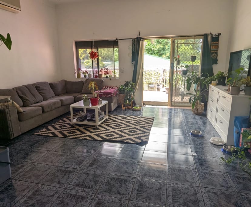 Furnished room in a share house