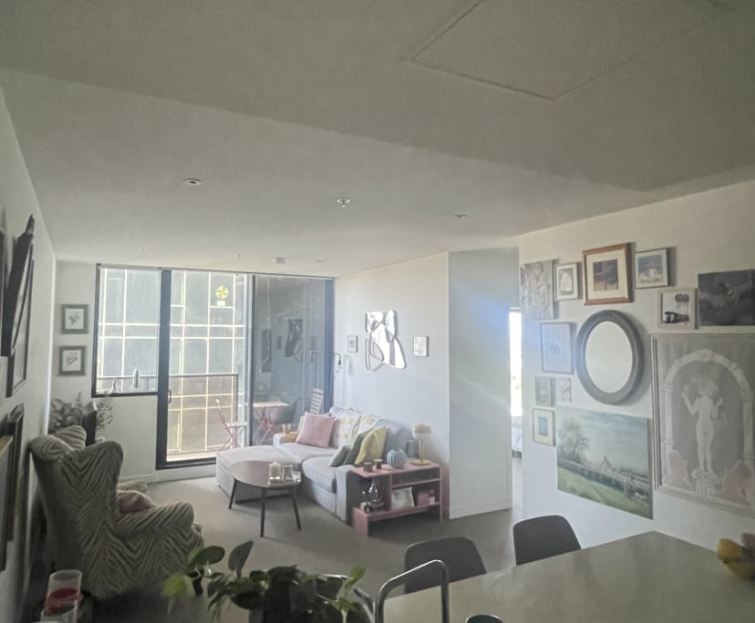 Unfurnished room with own bathroom